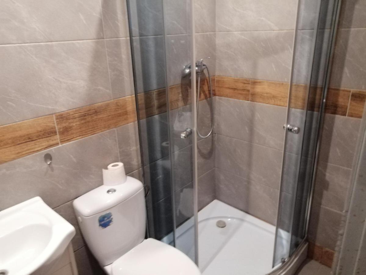 Pokoje Goscinne Polo Częstochowa Exterior foto