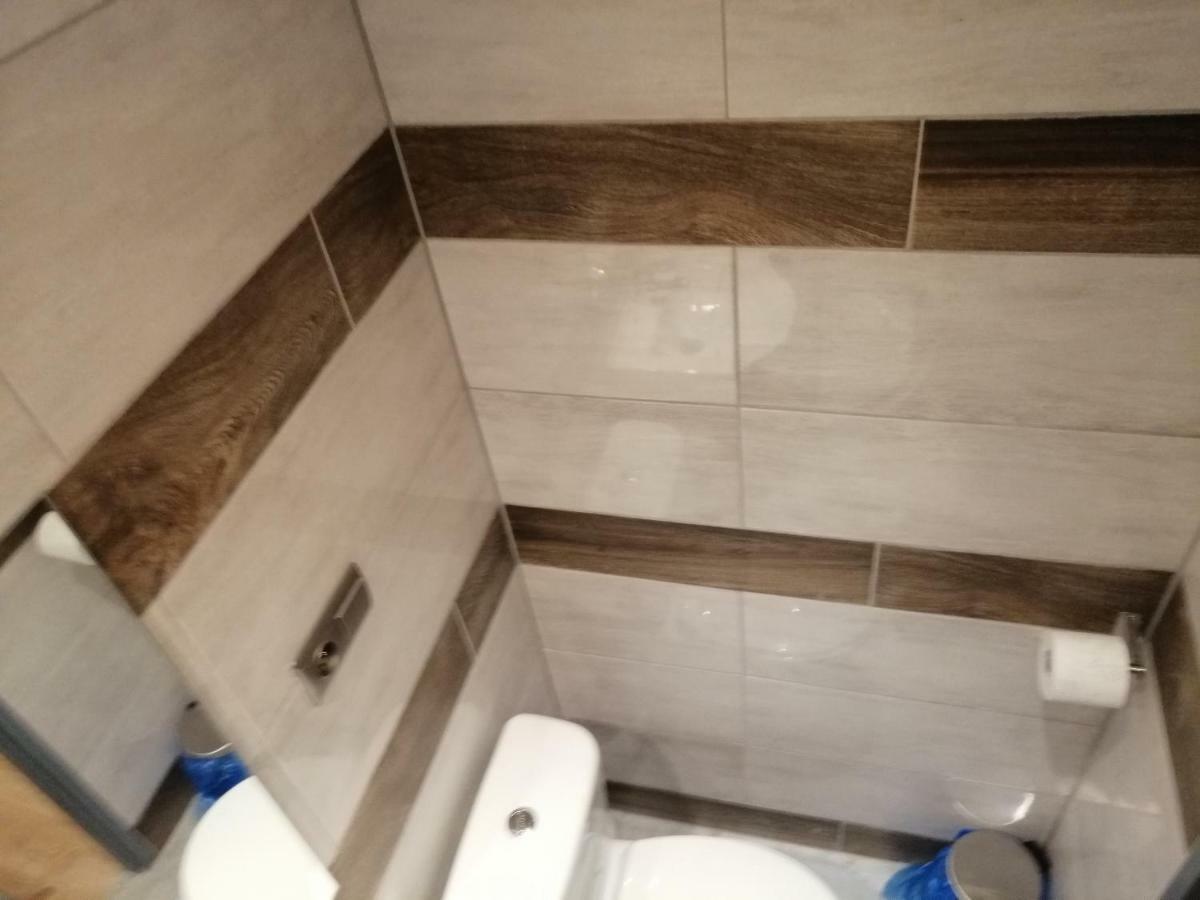 Pokoje Goscinne Polo Częstochowa Exterior foto